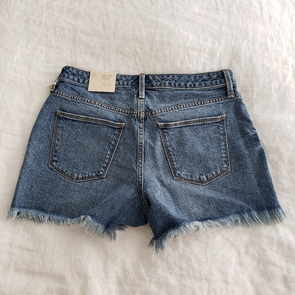 Universal Thread High Rise Distressed Deni… - Picture 5 of 5